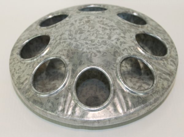8 Hole Metal Feeder